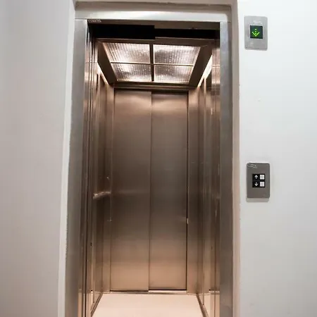 Leiland #colony_white_tower_suite Apartament *